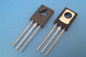 Tranzistor BF471